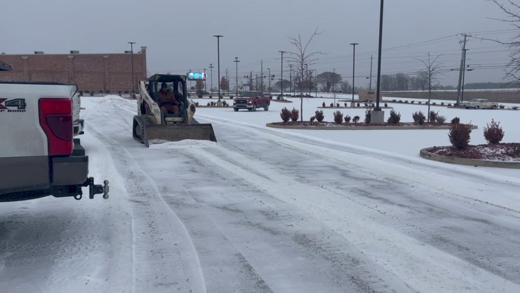 Winter storm impacts businesses across Northeast Mississippi