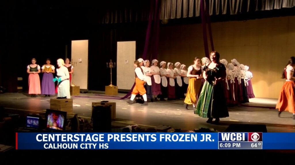 The Magical Kingdom Of Arendelle Is Brought To The Stage In Calhoun City