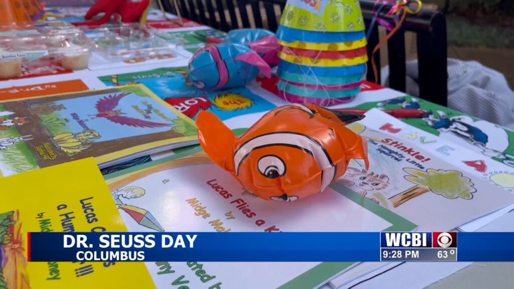 Columbus Locals Celebrate 'dr. Seuss Day'