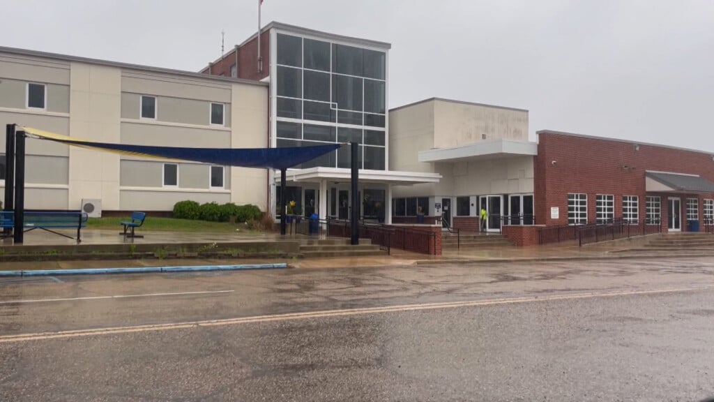 Power out at Tupelo Middle: Students sent home