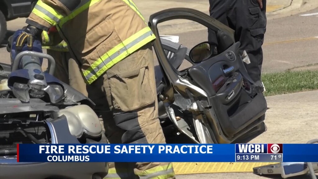 Columbus Fire & Rescue Team Showed Their Everyday Job Experience At The Hitching Lot Farmers' Market