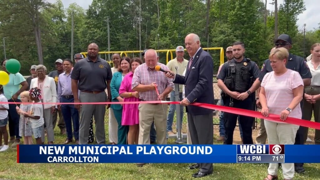 Town Of Carrollton Celebrates New Municipal Playground