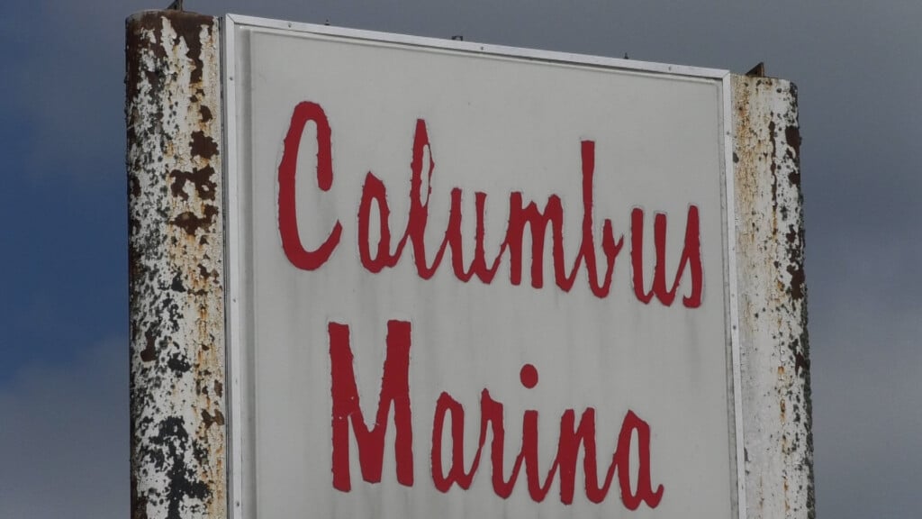 Broken lock in Alabama takes toll on Columbus Marina