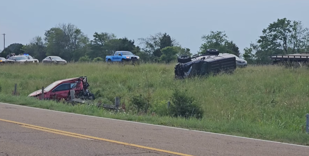 One fatality confirmed after crash on Highway 82