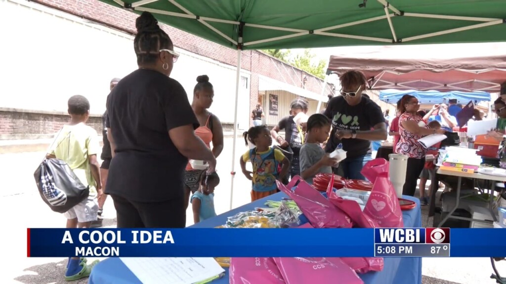 Macon Police Hold Back To School Giveaway