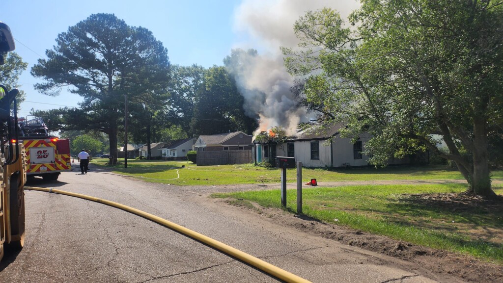 Firefighters investigate house fire in east Columbus