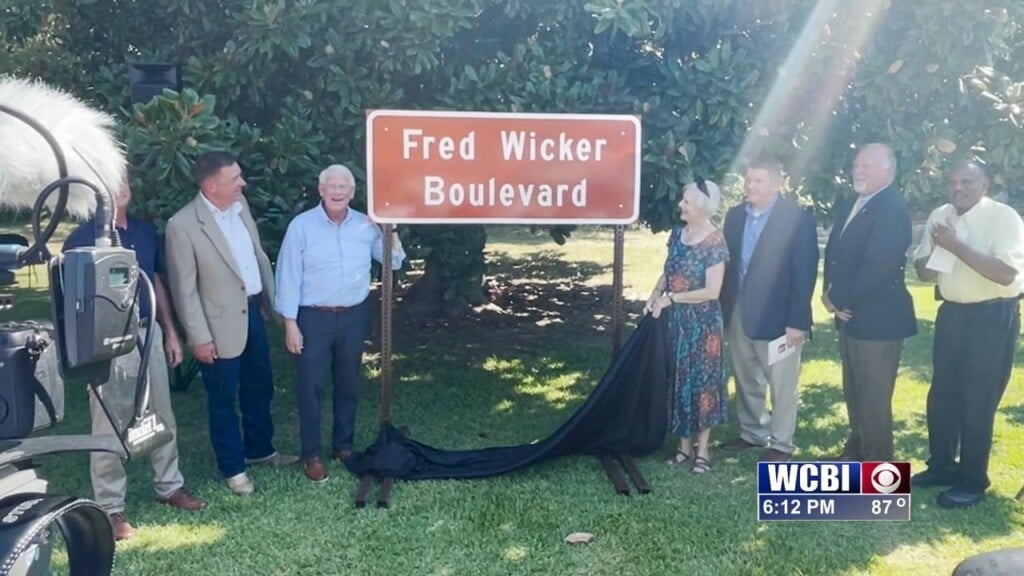 Pontotoc Highway Dedication To Judge Fred Wicker