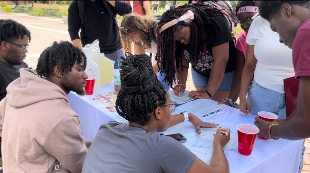 Students get ready for election day at MSU