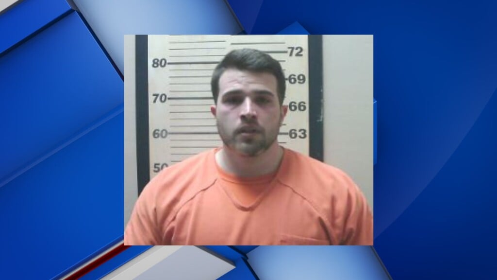 Former Tupelo Police Officer pleads guilty to manslaughter