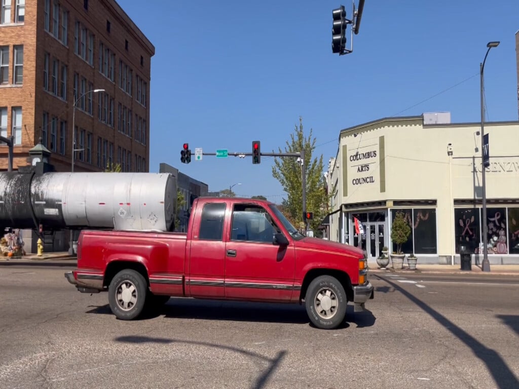 Columbus city officials plan to improve roads