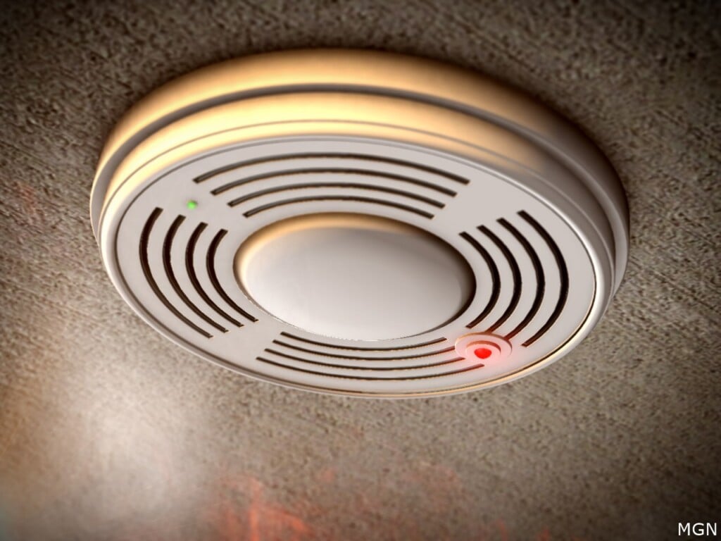 smoke alarm fire alarm