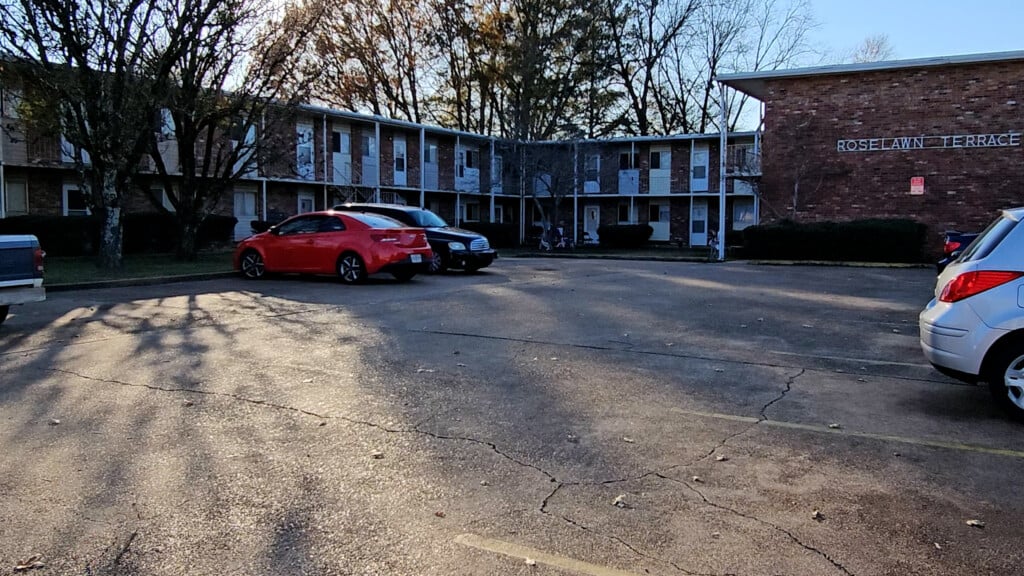 Roselawn Terrace Front