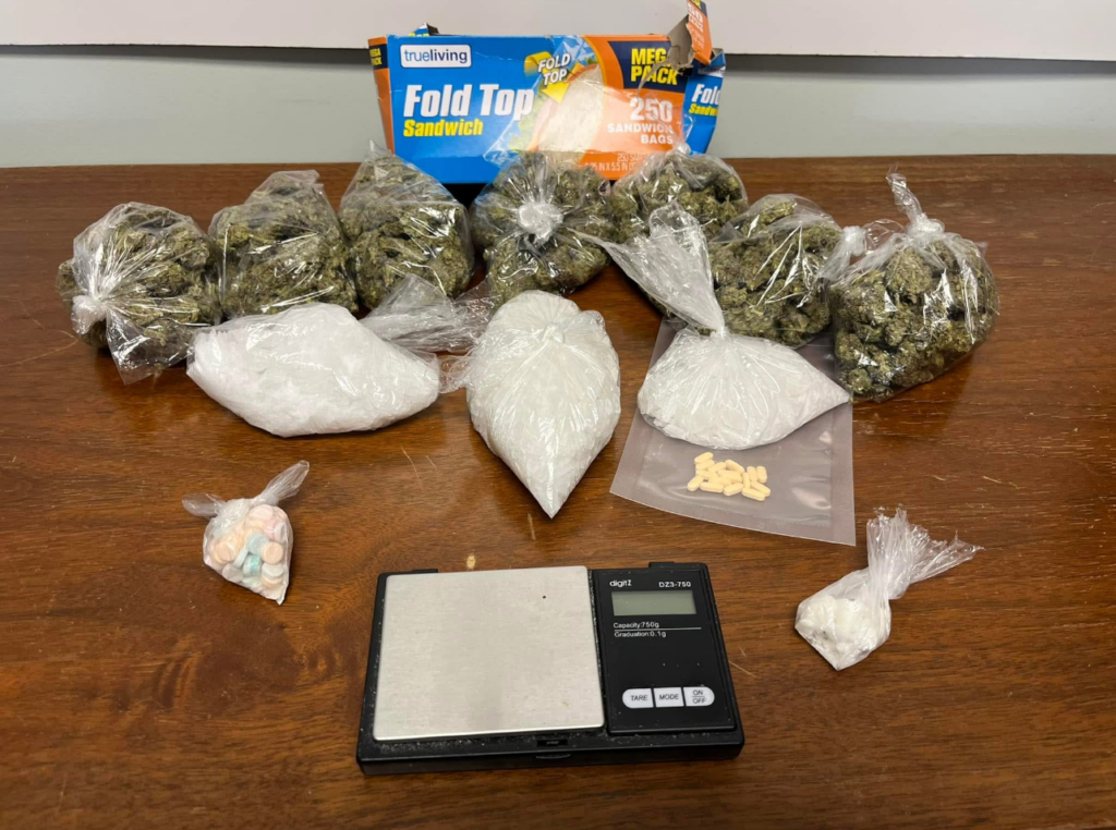 Lauderdale County Sheriff's Office make a drug arrest