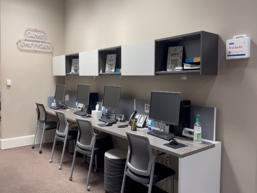 Work Desks