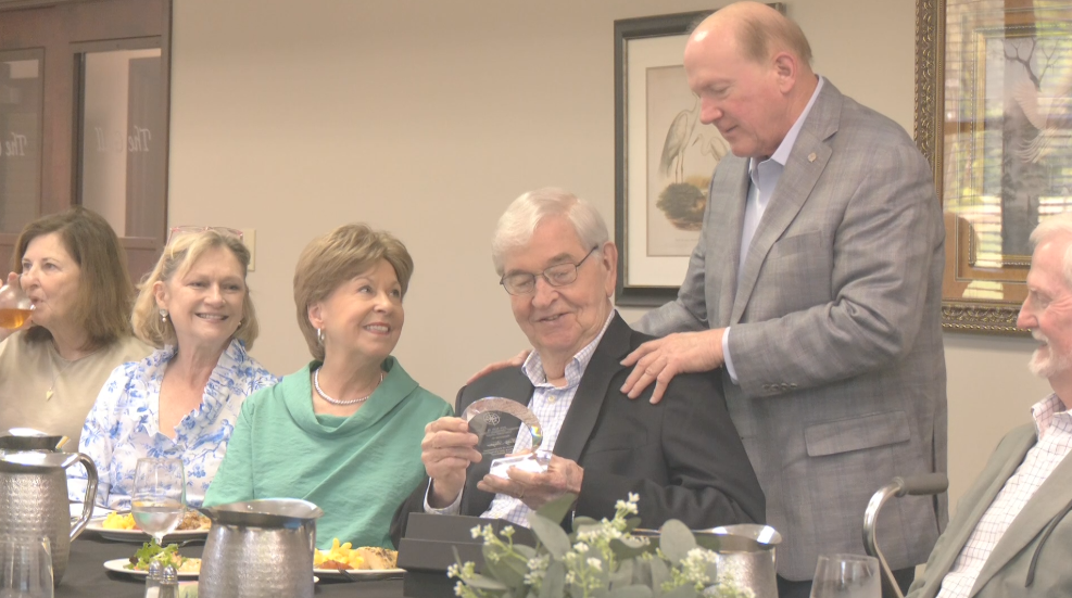 Columbus man given leadership award for his dedication to the city