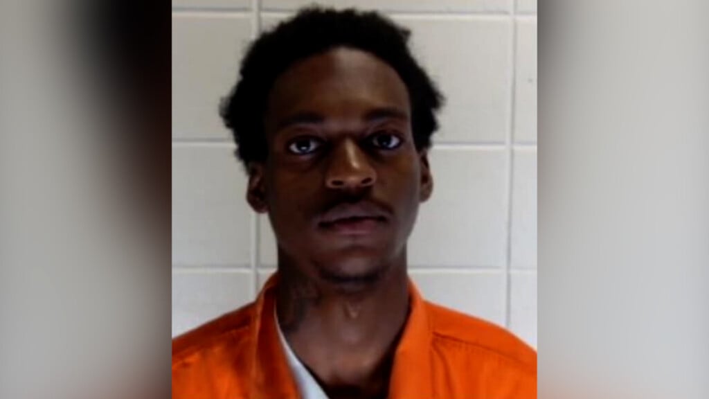 A Crime Stoppers tip led to the arrest of a man wanted for robbery in Lowndes County.