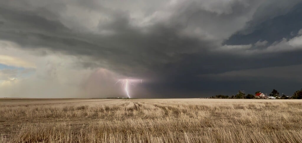 thunder lightning storm cloud rain