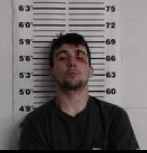 Man faces multiple charges after a pursuit in Prentiss County