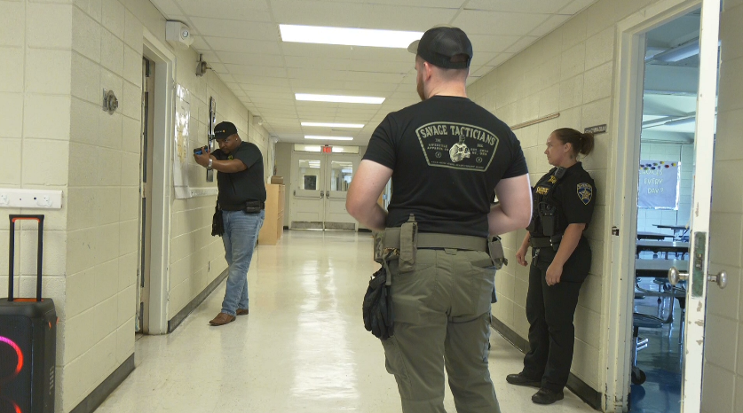Law enforcement participates in training at Oktibbeha Elementary