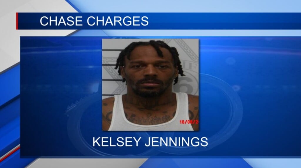 Car chase in Oxford lands a man behind bars