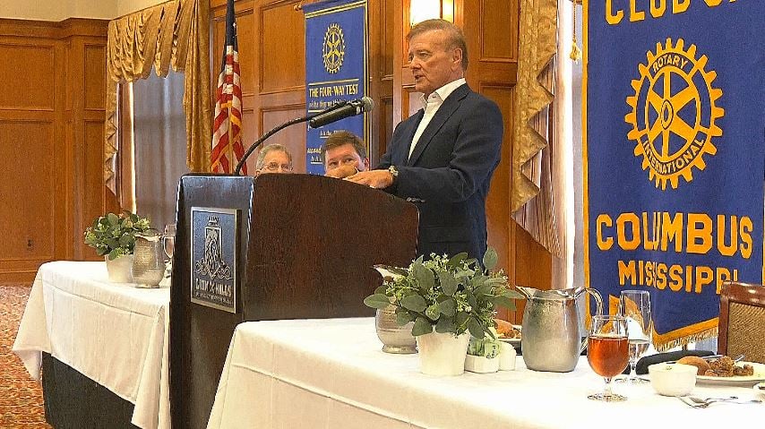 Tommy Duff speaks to the Rotary Club in Columbus