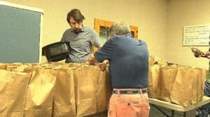 Local groups help fight hunger by making lunch bags in Columbus