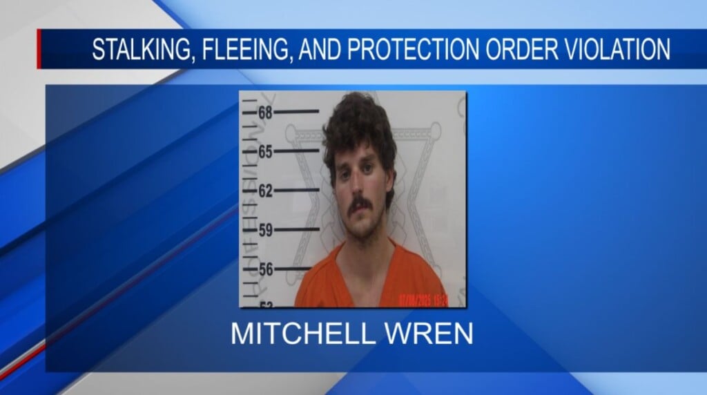 Man faces protection order violation charge in Oxford for a 2nd time