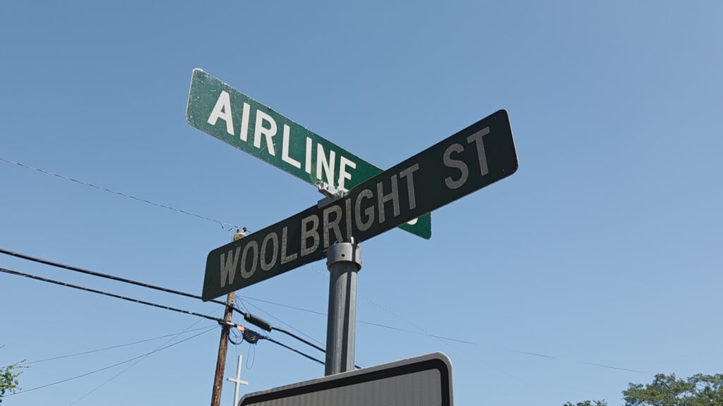Airline Rd