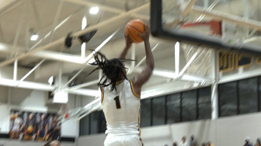 Starkville Vs Columbus Boys Bb00 00 16 05still001