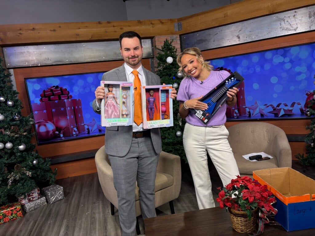 MIDDAY TOY GIVEAWAY – 12/18/25