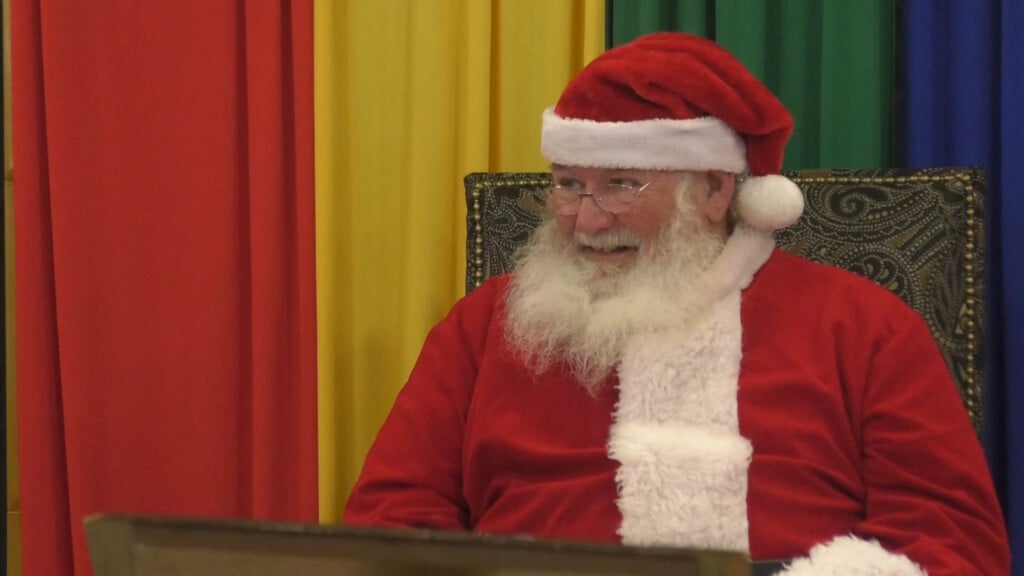 Su Monroe Christmas Picture