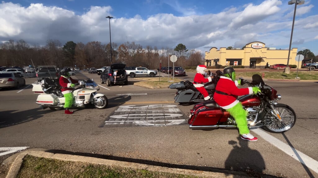 Santa Grinch Bikers
