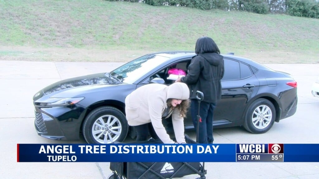 Community Holds Angel Tree Distribution At Tupelo Furniture Market