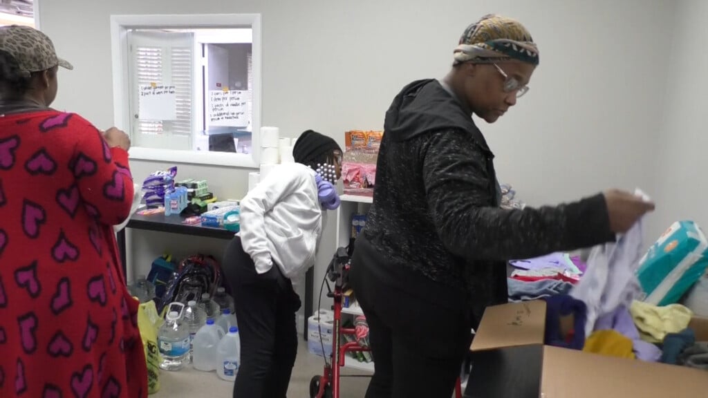 S Giveback Vo00 00 00 00still001