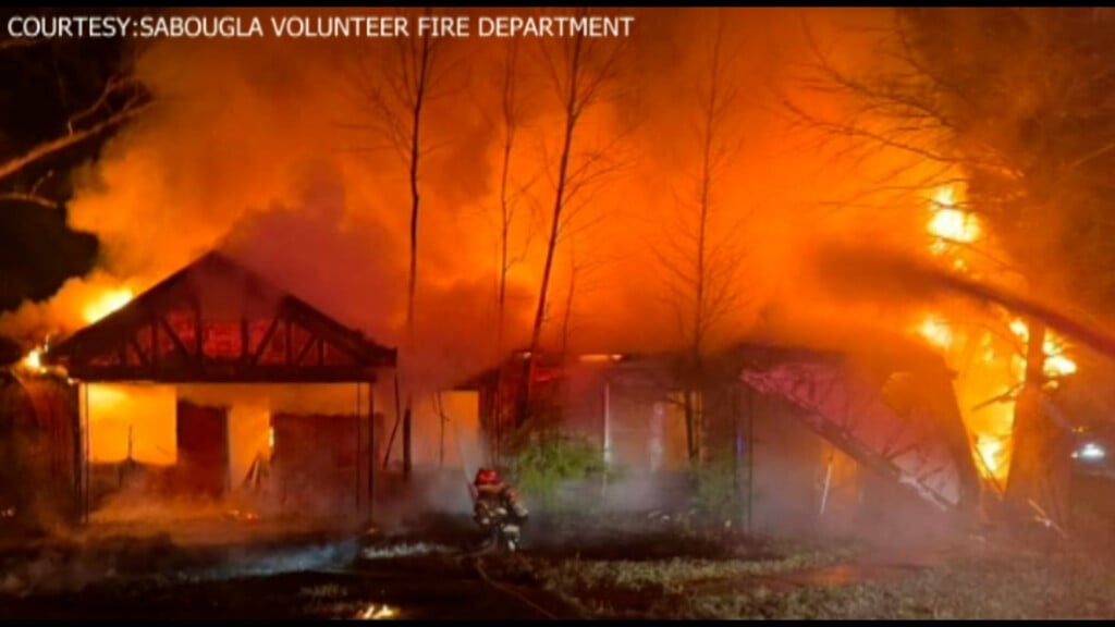 Su Calhoun Fire Vomp400 00 00 00still001