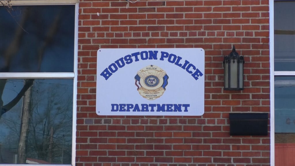 Su Houston Alert Vo00 00 05 21still001