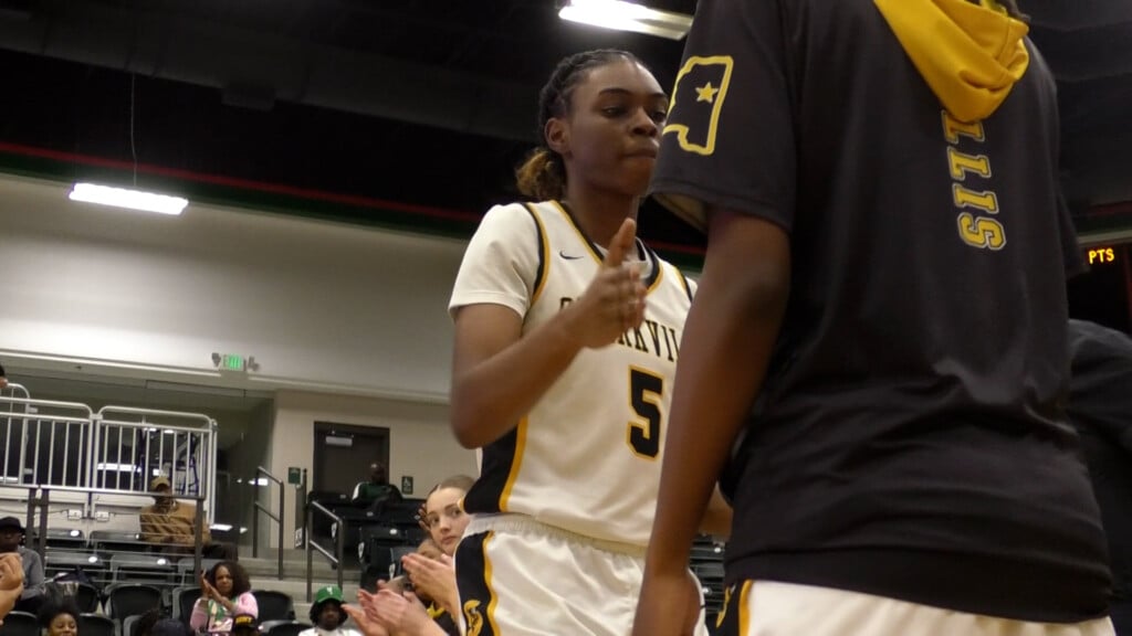 Starkville Vs Clinton Girlsmp400 00 01 22still001