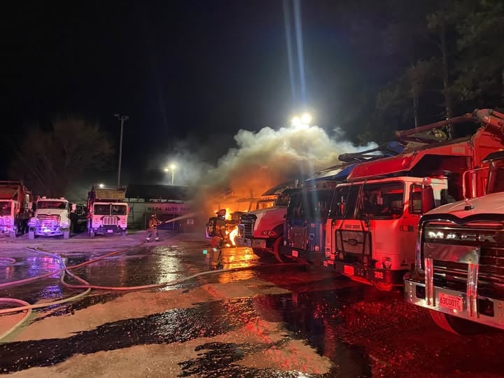 Garbage Truck Fires From Tuscaloosa Fire And Rescue Team Pic