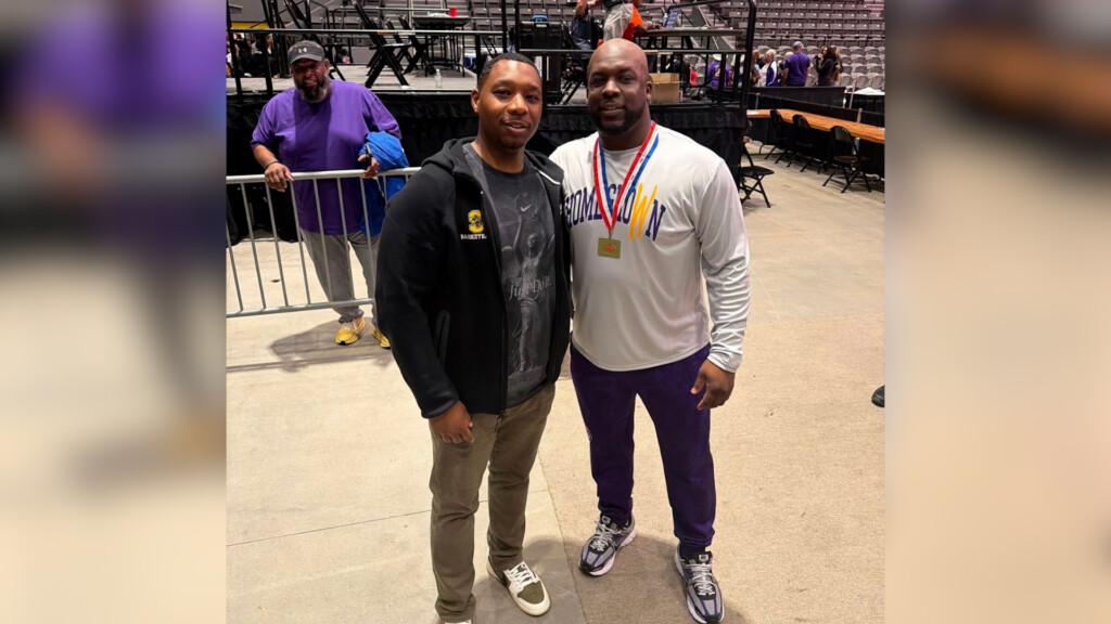 Pkg00 00 36 00still001