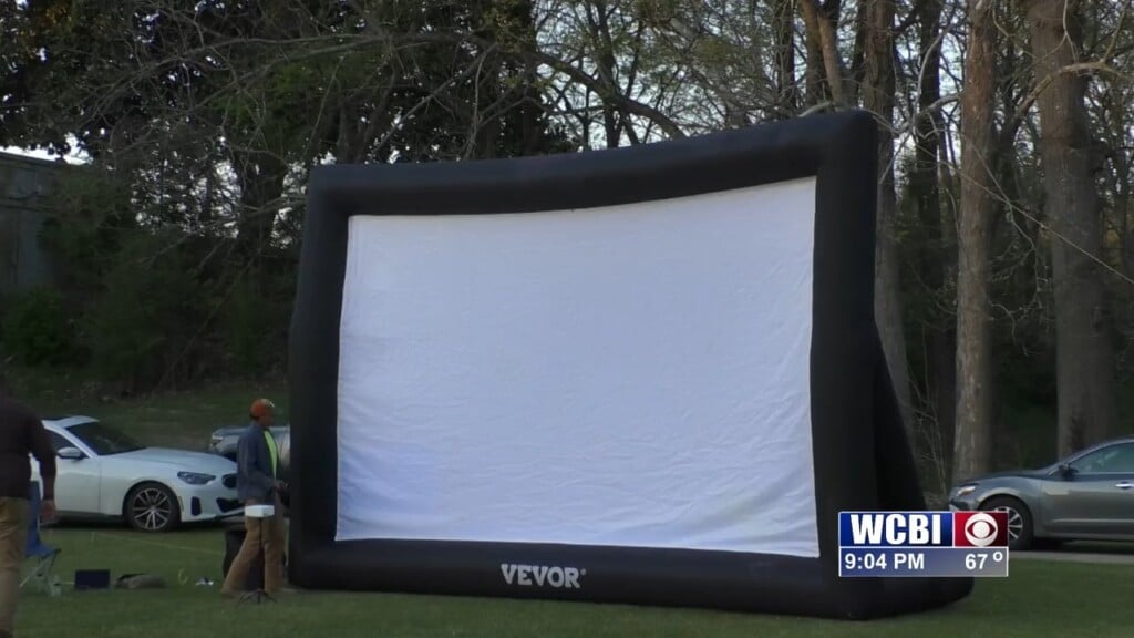 Community Members Host Columbus Movie Night