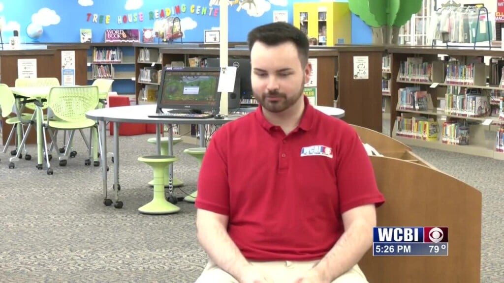 Wcbi's Scott Brown Visits Columbus Christian Academy Students