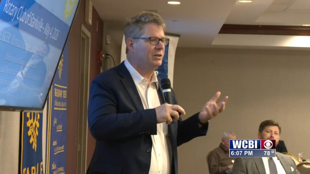 Political Cartoonist Marshall Ramsey Visits Starkville