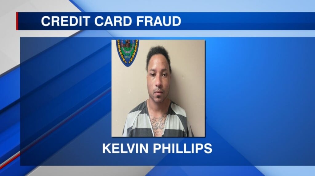 Man faces credit fraud charges in Tupelo