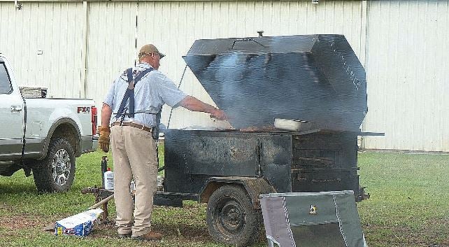 Lowndes Co. Cattleman's association serves annual steak lunch fundraiser
