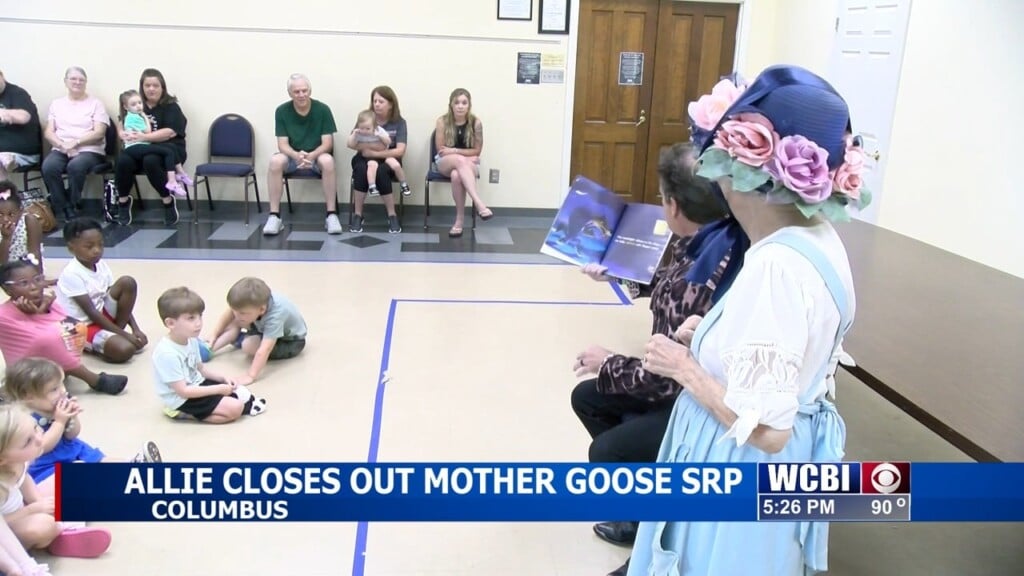Mother Goose Closes Out Annual "summer Reading Program" With Special Guest
