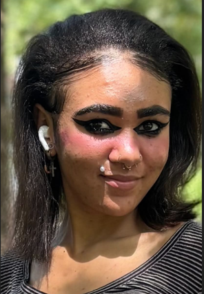 Tniyah White