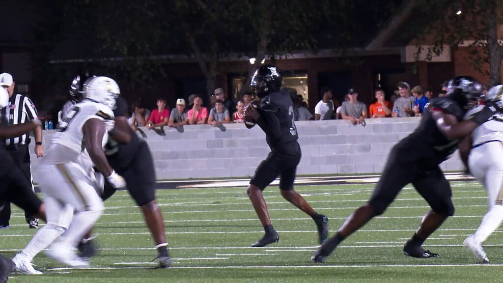 East Central Cc Vs Emcc00 00 44 39still001