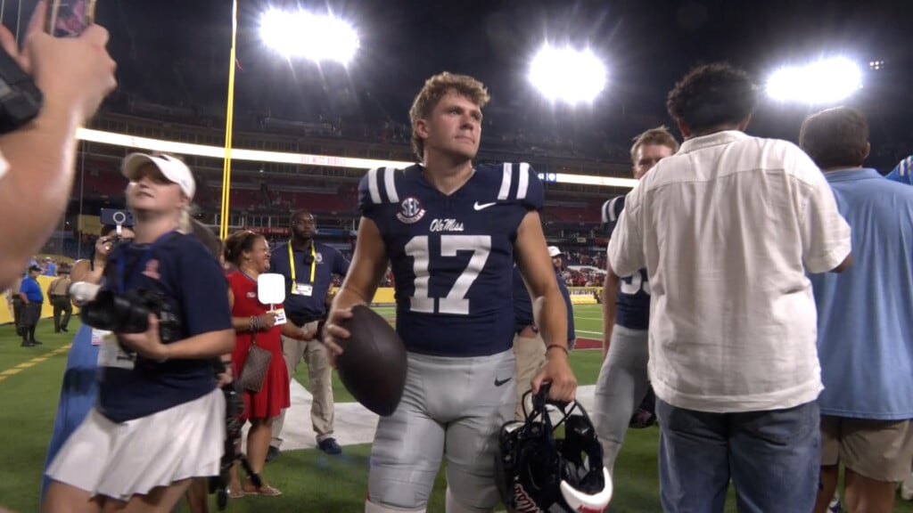 Ole Miss Ul Pkgmp400 00 12 07still001