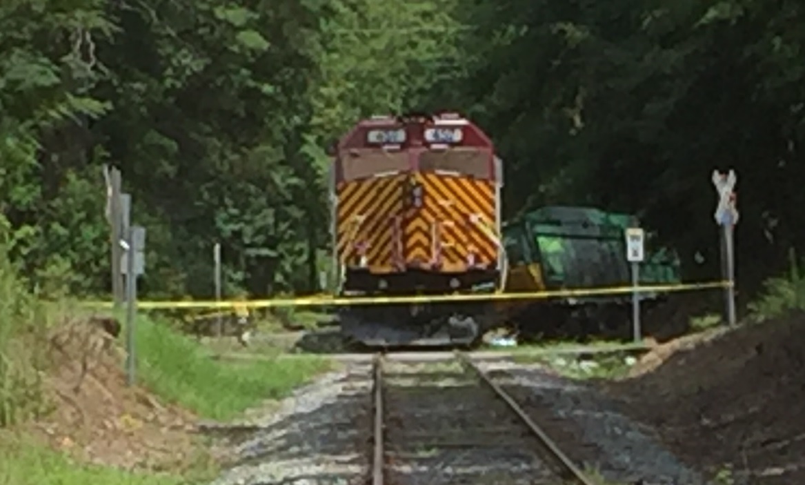 Train And Truck Collision In Gaston County Leaves One Dead - WCCB Charlotte