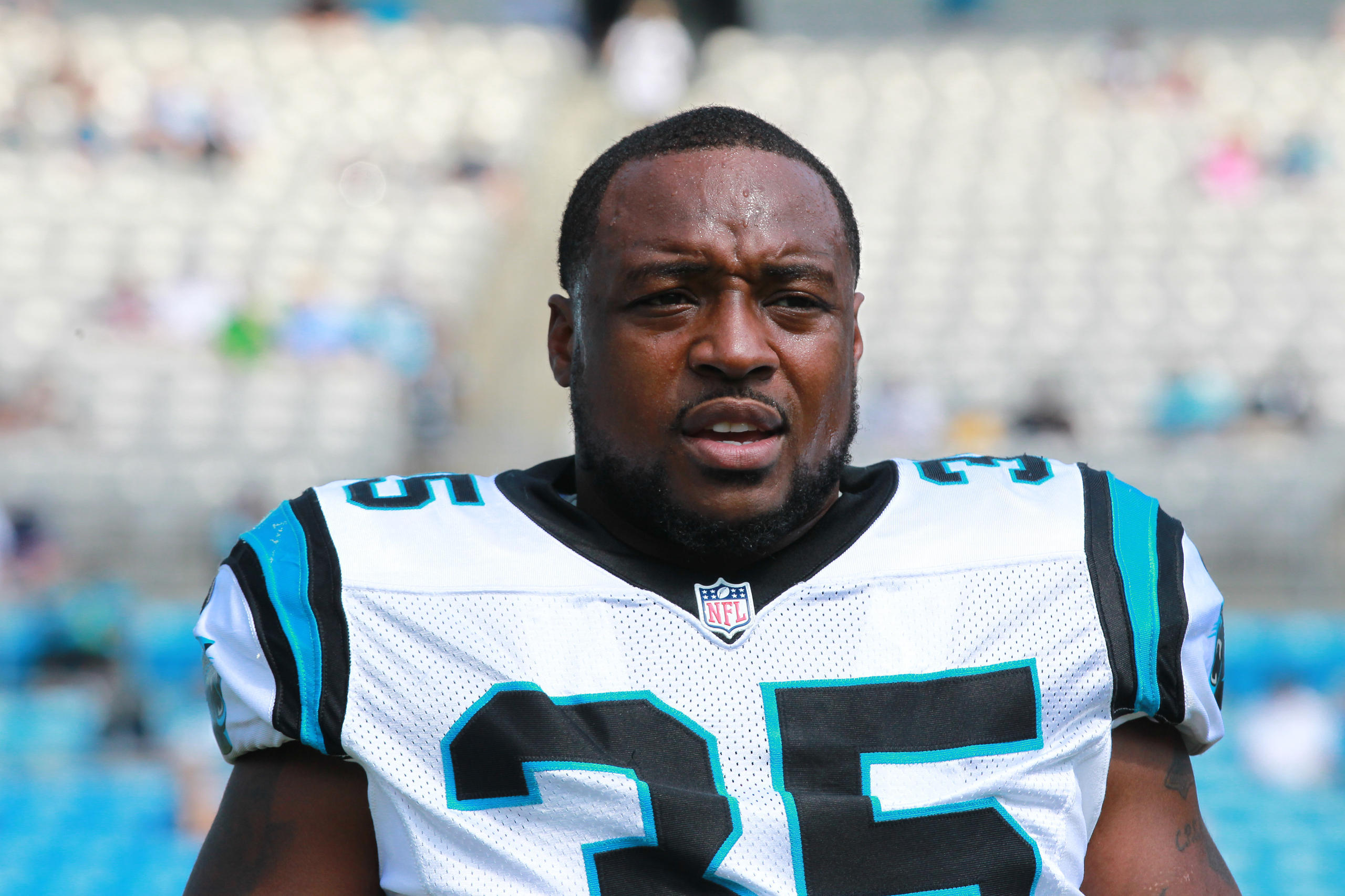 Panthers release Mike Tolbert